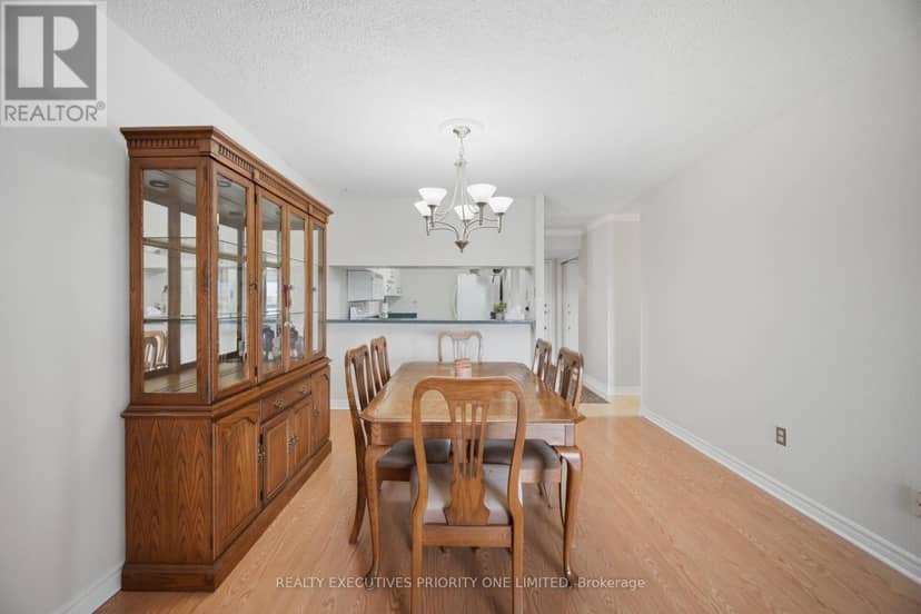 1013 - 10 Martha Eaton Way — photo 12 of 34