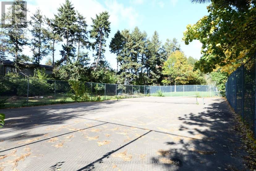 1013 - 10 Martha Eaton Way — photo 34 of 34