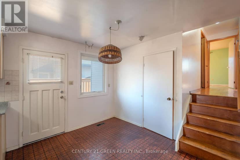 729 West 5th Street — photo 16 of 39