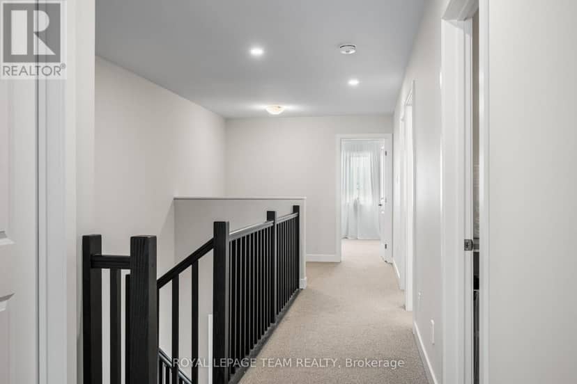 800 Solarium Avenue — photo 17 of 29