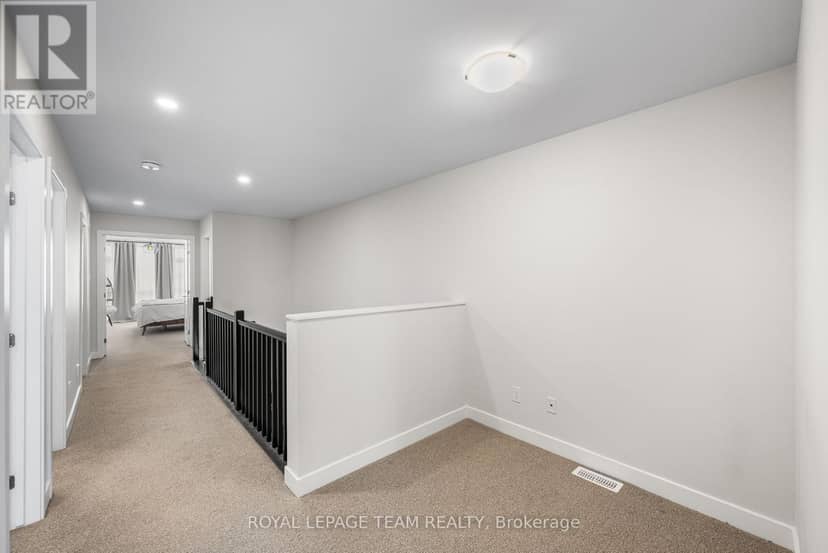 800 Solarium Avenue — photo 27 of 29