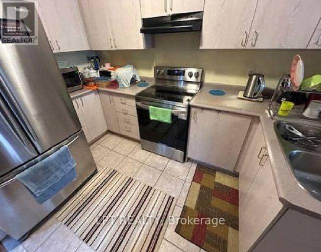 8555 Martin Grove Road — photo 2 of 3