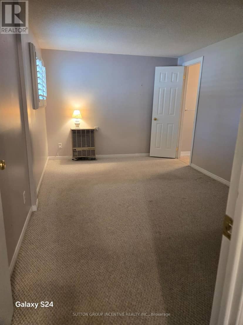 36 Weeping Willow Drive — photo 12 of 16