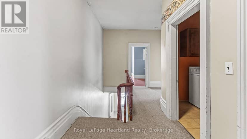 190 Albert Street — photo 18 of 40