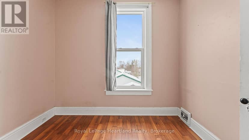 190 Albert Street — photo 39 of 40