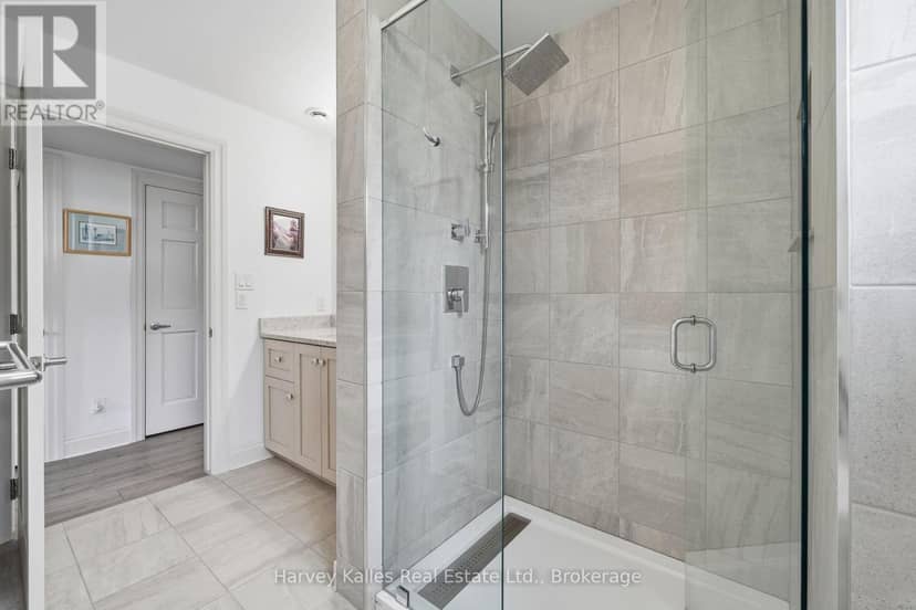 12399 Loyalist Parkway — photo 23 of 40
