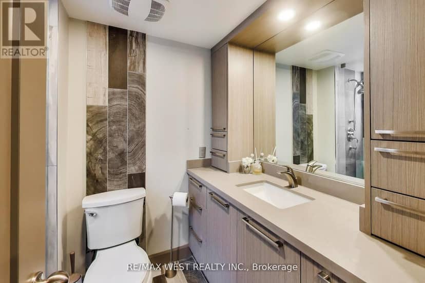 21 Dundonald Street — photo 12 of 20