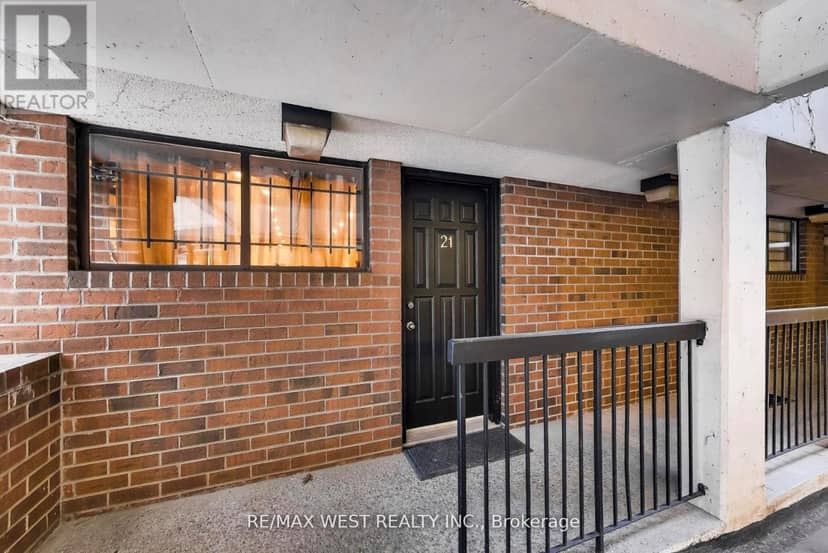 21 Dundonald Street — photo 18 of 20