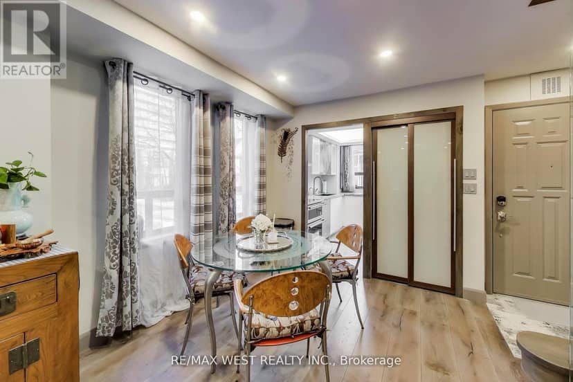 21 Dundonald Street — photo 3 of 20
