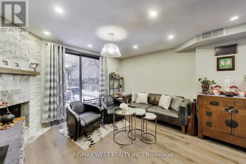 21 Dundonald Street — photo 4 of 20