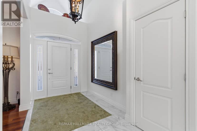 24 Radstock Lane, Champlain, photo 6