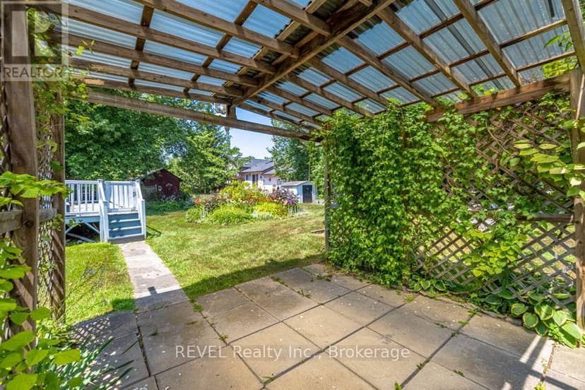 247 Nicolas Road — photo 27 of 33