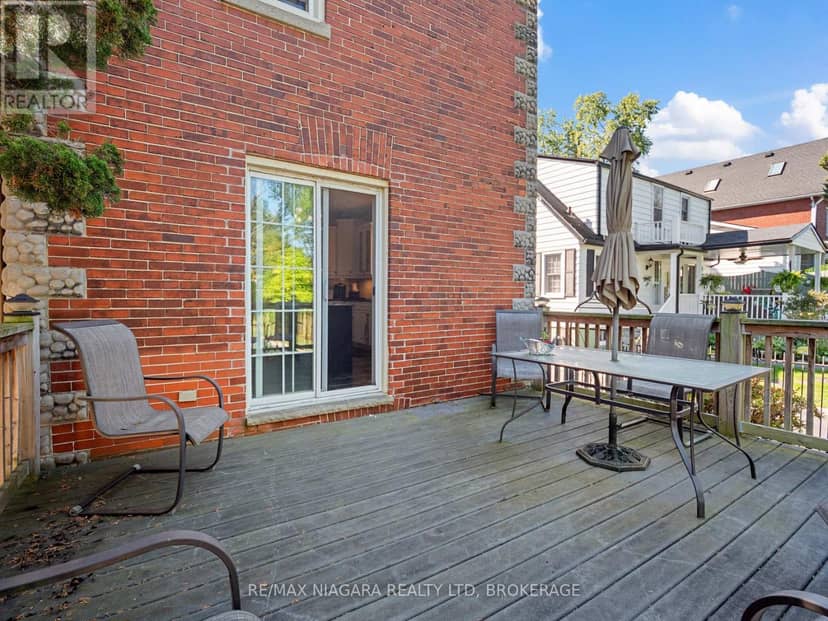 18 Emerick Avenue — photo 33 of 37