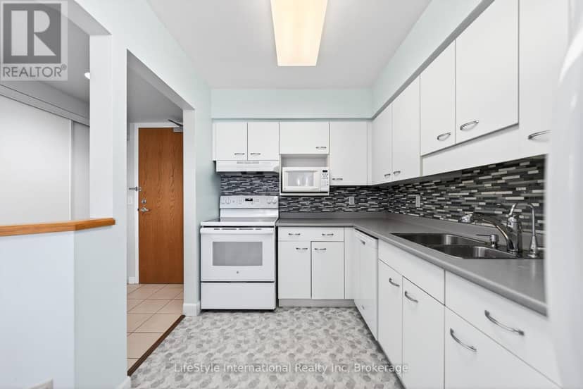 306 - 208 Silvercreek Parkway N, Guelph, photo 6