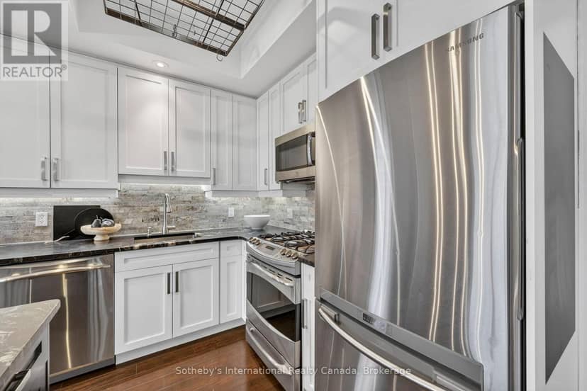 10 - 110 Kellie's Way — photo 18 of 40