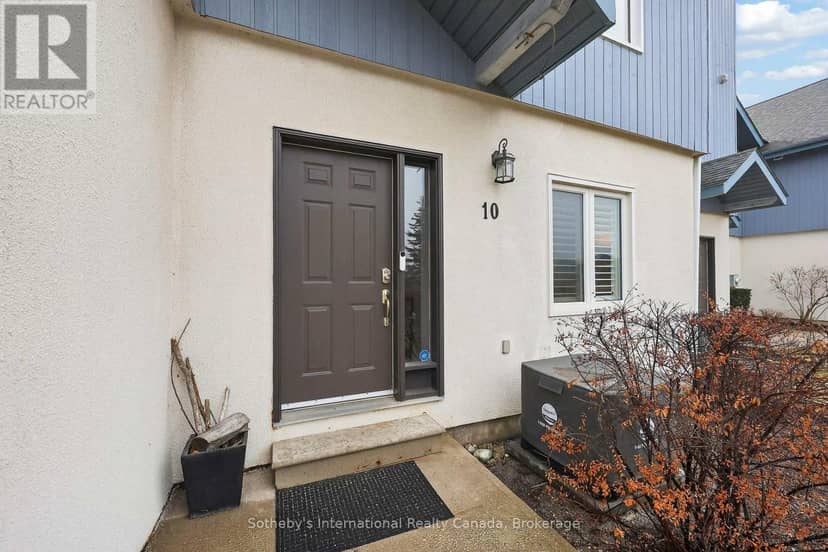 10 - 110 Kellie's Way — photo 4 of 40