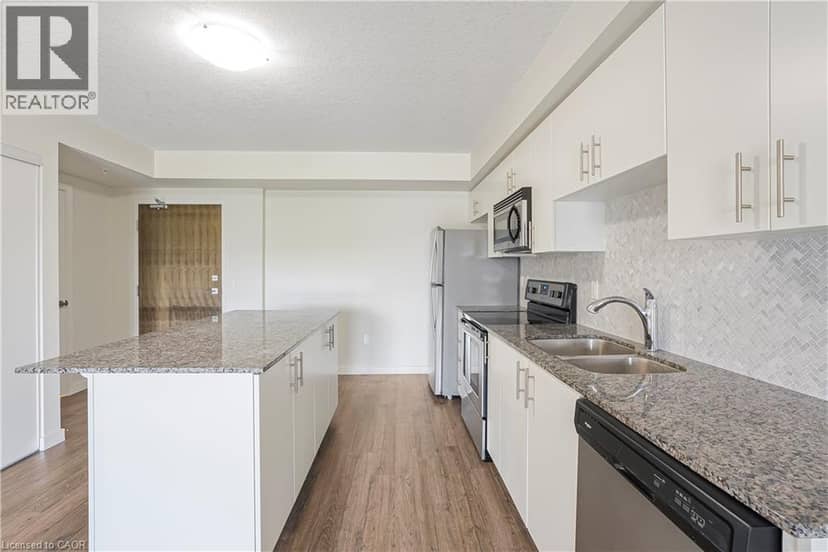 25 KAY Crescent Unit# 403 — photo 12 of 34