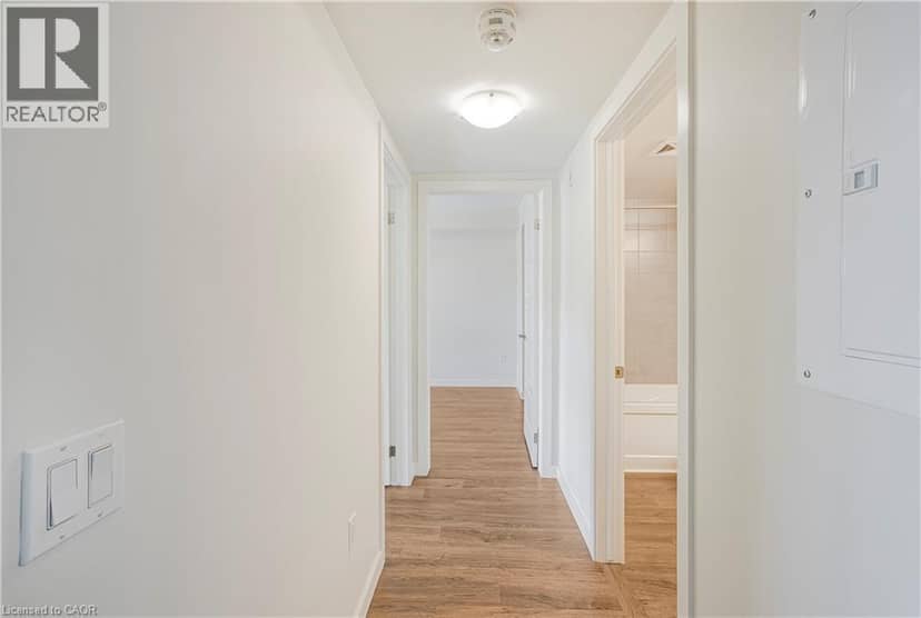 25 KAY Crescent Unit# 403 — photo 20 of 34