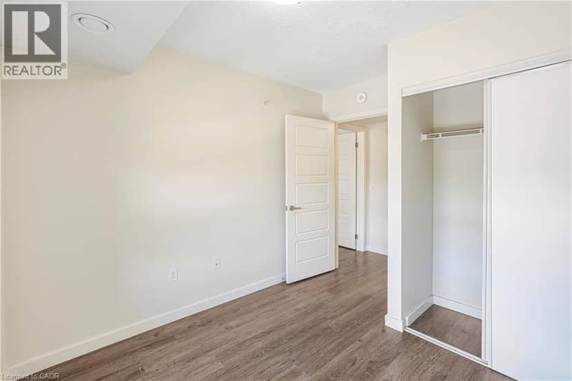 25 KAY Crescent Unit# 403 — photo 24 of 34