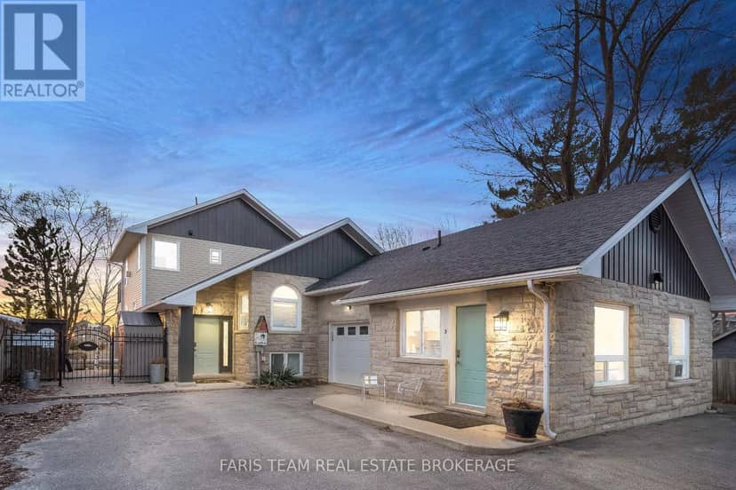 60 River Avenue Crescent, Wasaga Beach, photo 2