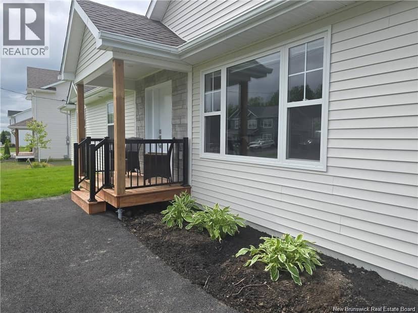 207 Carroll Street — photo 4 of 40