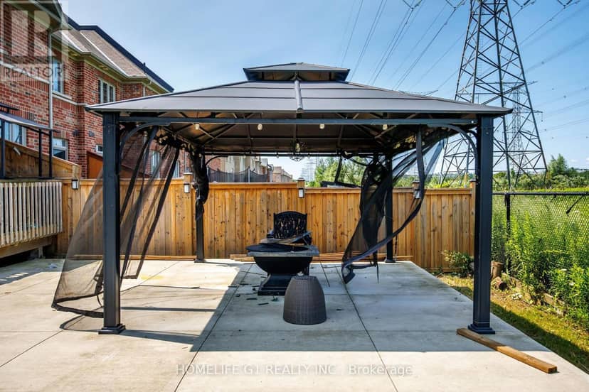 10 Hurst Drive — photo 35 of 37