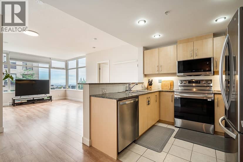 501 9298 UNIVERSITY CRESCENT, Burnaby, photo 7