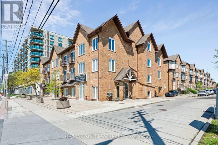 301 - 1000 Sheppard Avenue W, Toronto, photo 2