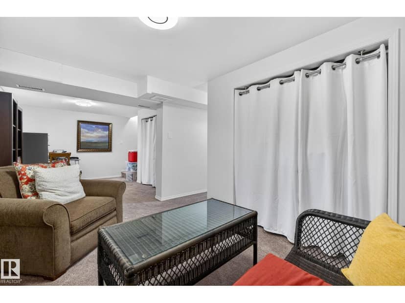 10108 144 ST NW — photo 32 of 40
