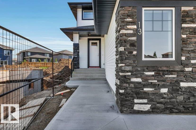 13 Hillwood Tc, Spruce Grove, photo 2