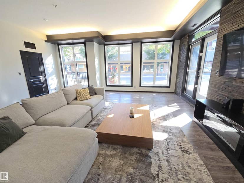#106 10531 117 ST NW, Edmonton, photo 2