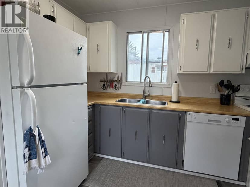 24 4625 GRAHAM AVENUE, Terrace, photo 8