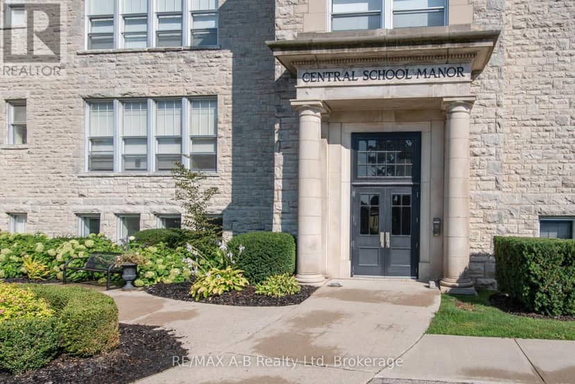 1C - 189 Elizabeth Street — photo 1 of 40