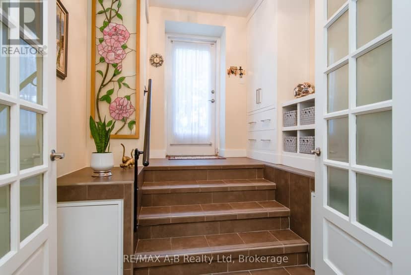 1C - 189 Elizabeth Street — photo 30 of 40