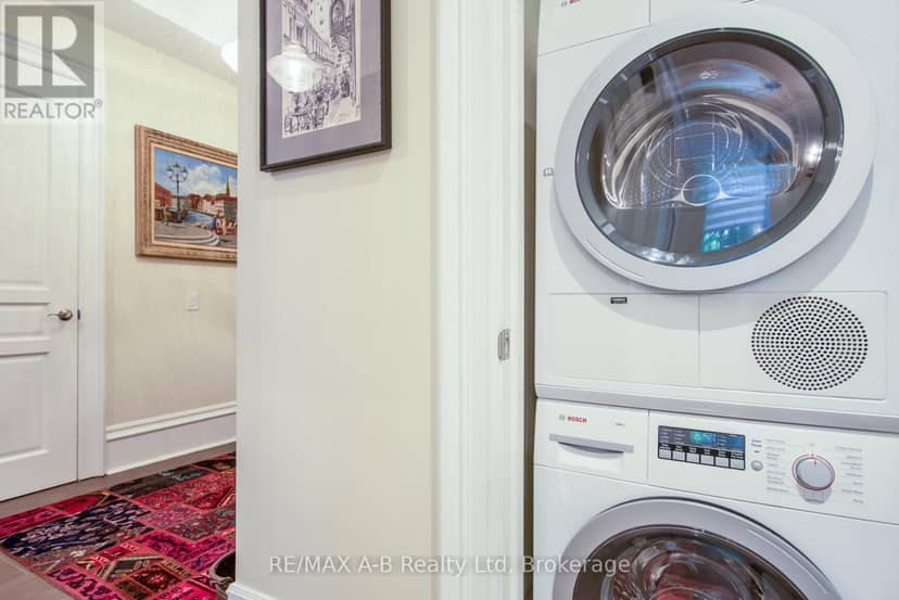 1C - 189 Elizabeth Street — photo 33 of 40