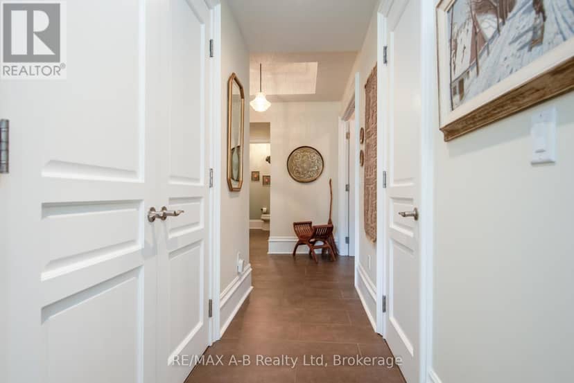 1C - 189 Elizabeth Street — photo 34 of 40