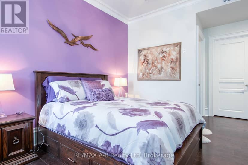 1C - 189 Elizabeth Street — photo 37 of 40
