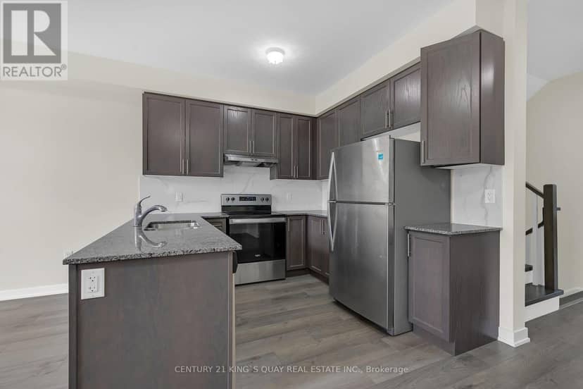 33 - 250 Finch Avenue — photo 15 of 34