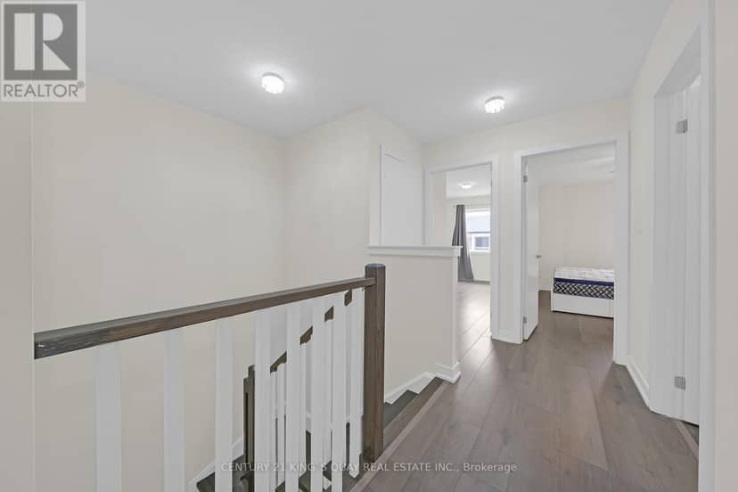 33 - 250 Finch Avenue — photo 24 of 34