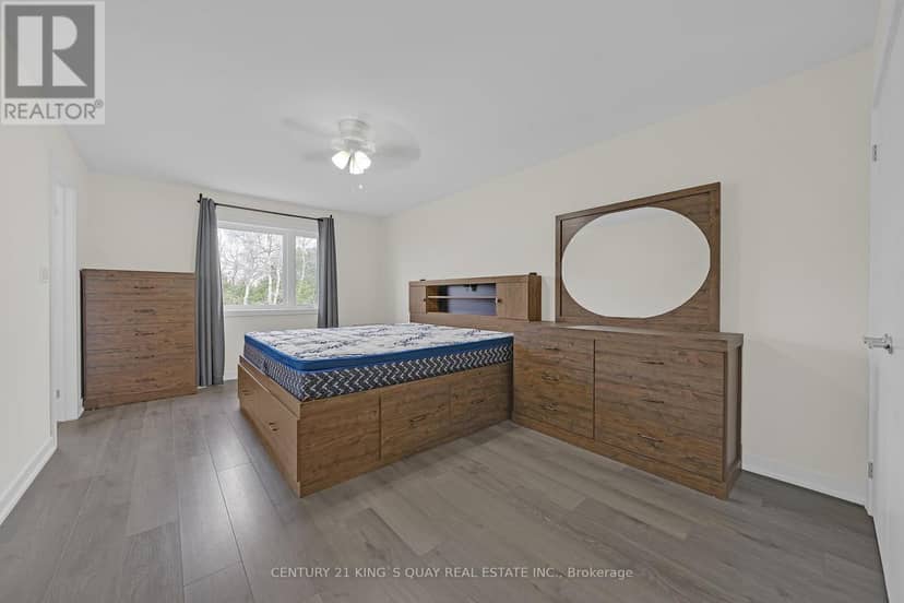 33 - 250 Finch Avenue — photo 25 of 34