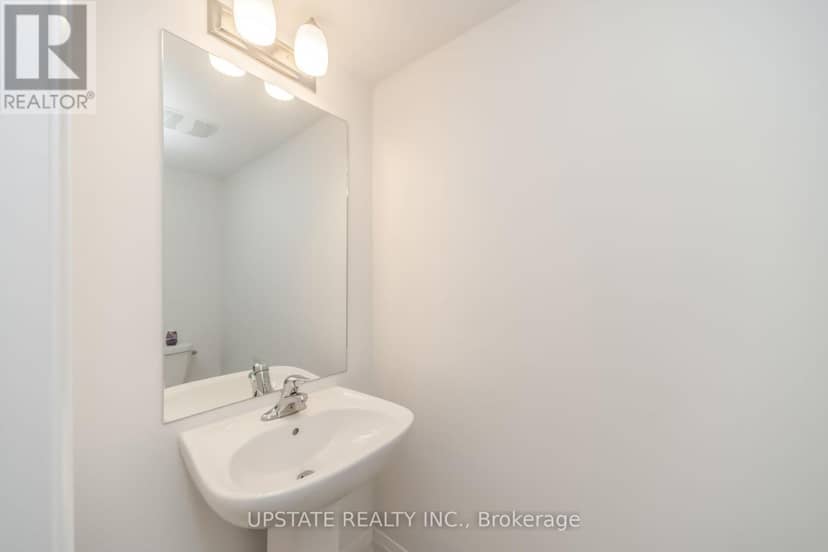 45 Humberstone Drive — photo 12 of 39