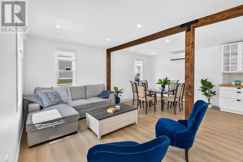 489 North Market Street — photo 10 of 36