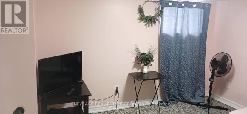 22 Alice Street — photo 9 of 17