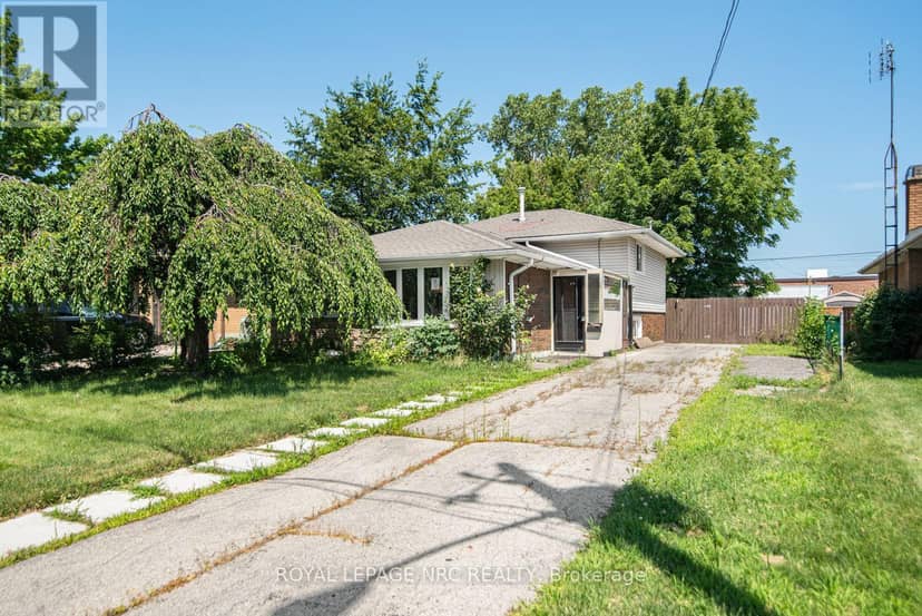 100 Mountain Avenue N — photo 2 of 40