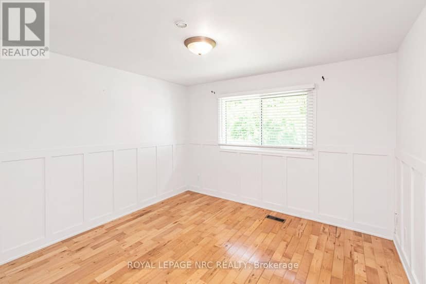 100 Mountain Avenue N — photo 23 of 40