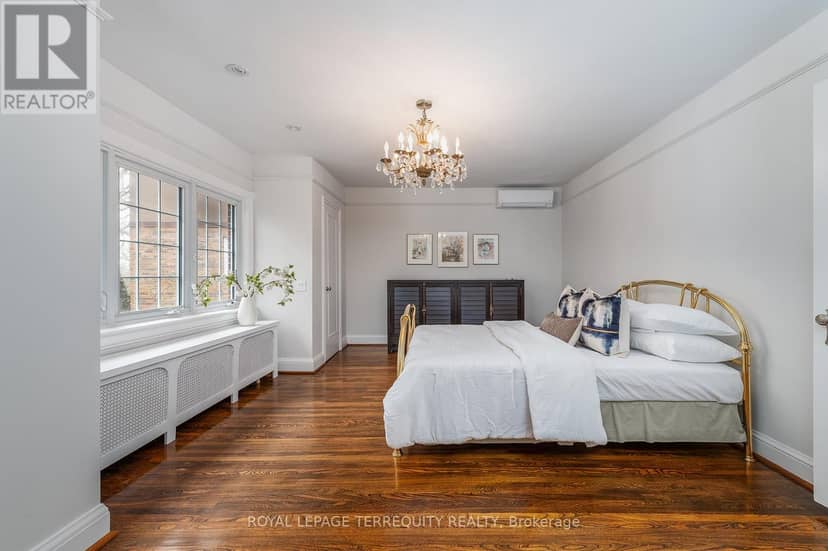 223 Riverside Drive — photo 23 of 40