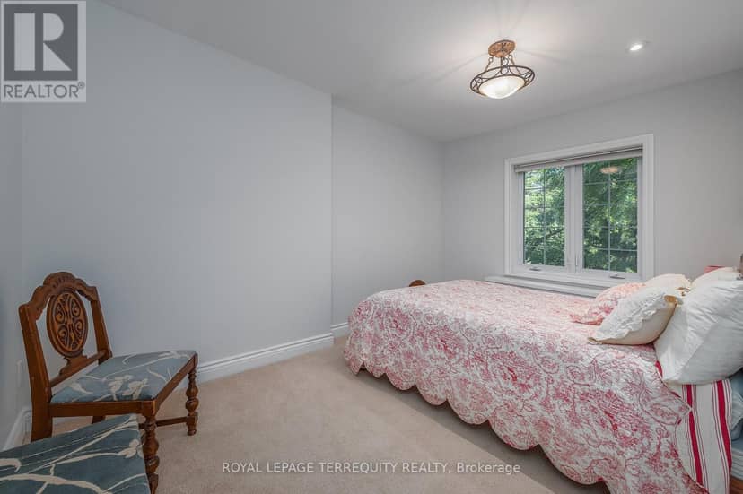223 Riverside Drive — photo 28 of 40
