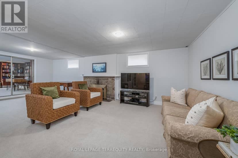 223 Riverside Drive — photo 34 of 40