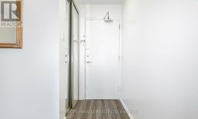 517 - 4673 Jane Street, Toronto, photo 3