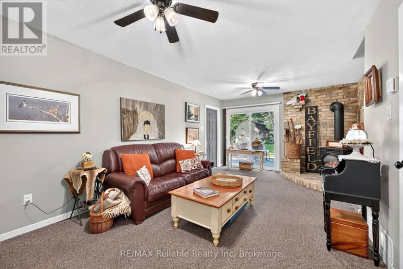 45 Main Street S, Bluewater, photo 3